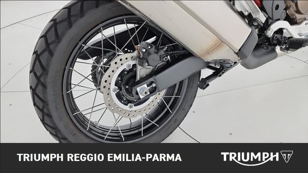 Honda Africa Twin CRF 1100L ES (2024 - 26) (14)