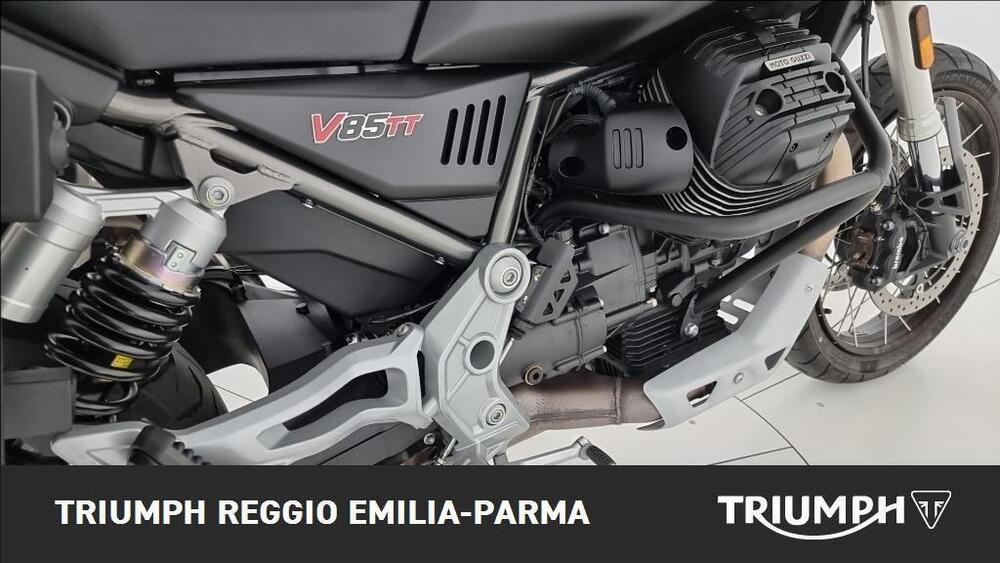Moto Guzzi V85 TT Travel (2021 - 23) (18)