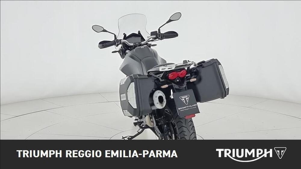 Moto Guzzi V85 TT Travel (2021 - 23) (8)