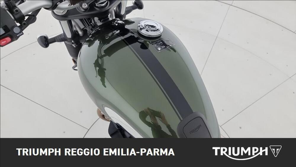 Triumph Scrambler 900 Chrome Edition (2023) (11)