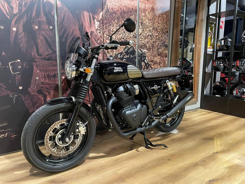 Royal Enfield Interceptor 650 (2021 - 26) (2)