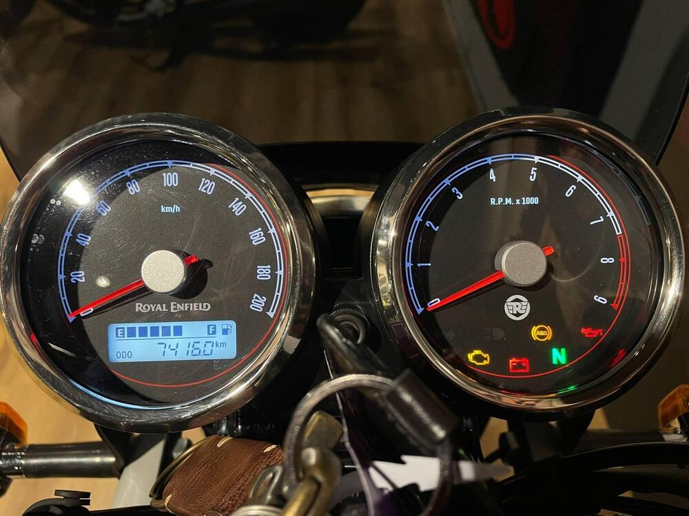 Royal Enfield Interceptor 650 (2021 - 26) (7)