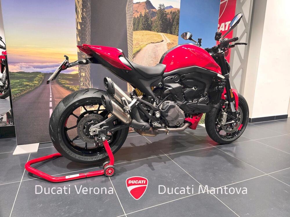 Ducati Monster 937 + (2021 - 25) (4)