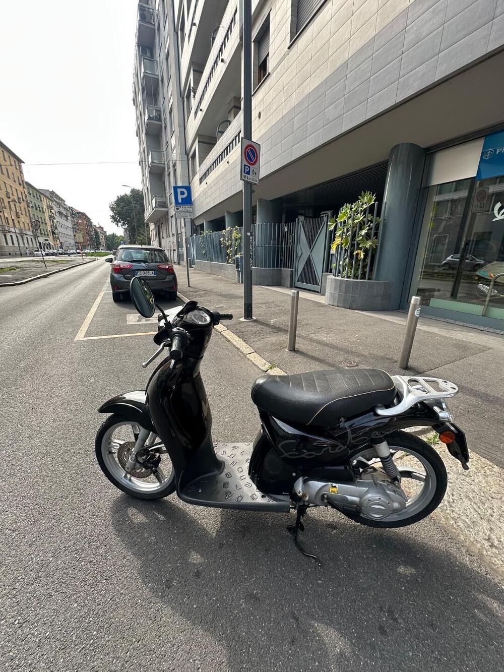 Aprilia Scarabeo 50 2t (2008 - 17) (6)