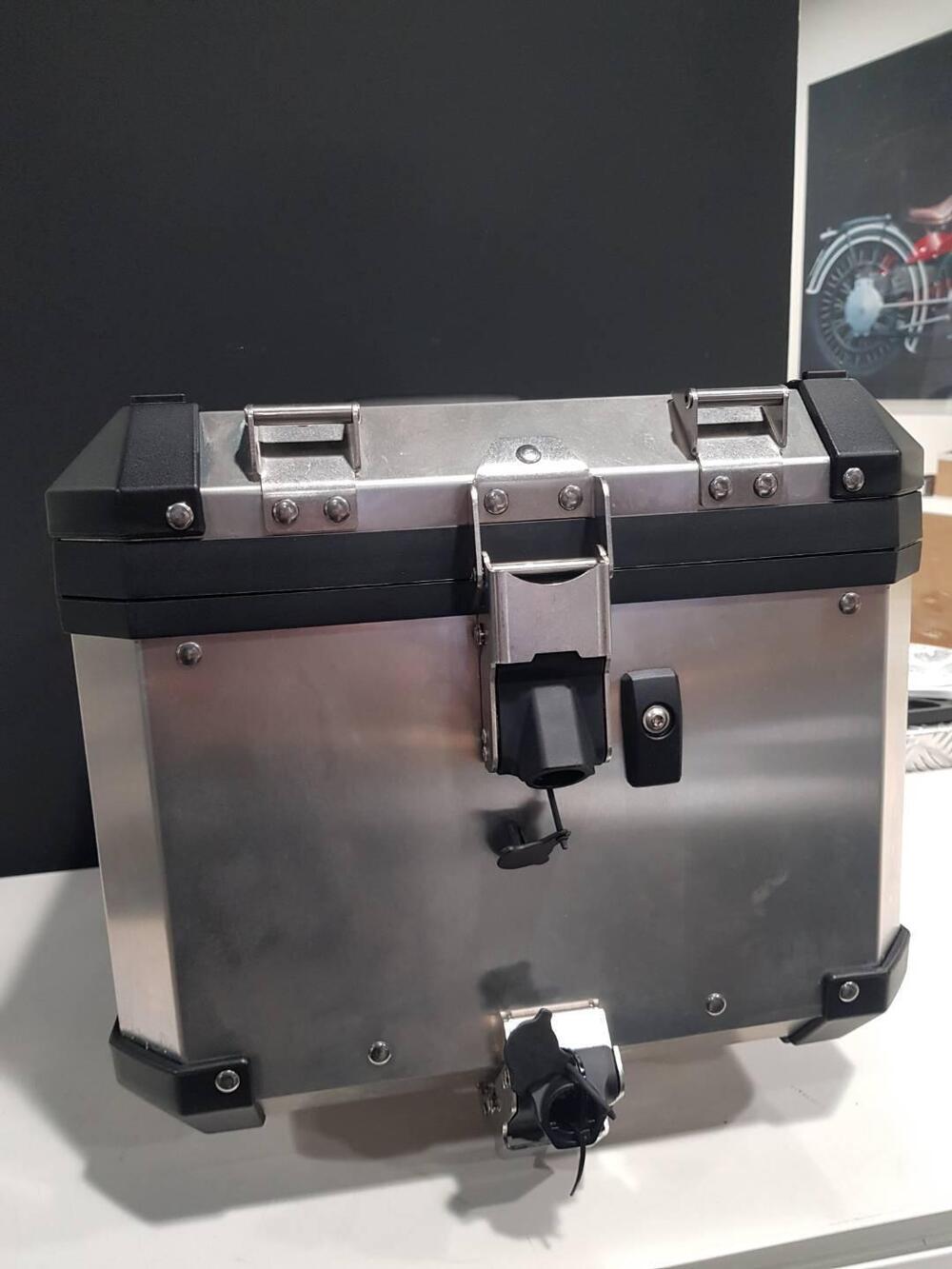 Bauletto Alluminio x R1200GS Adv dal 2006 al 2012 BMW (2)