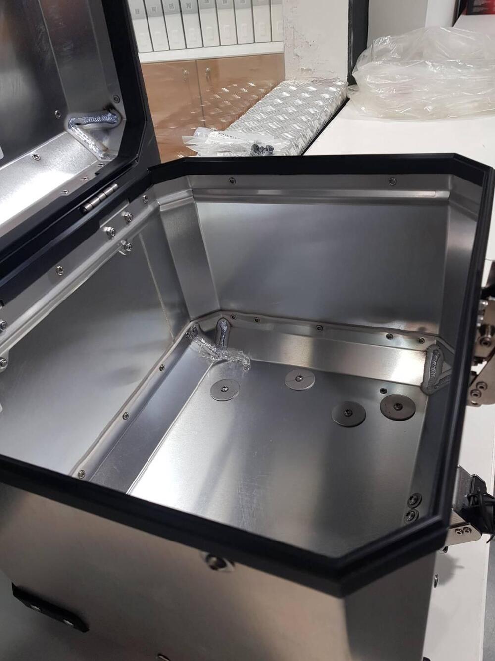 Bauletto Alluminio x R1200GS Adv dal 2006 al 2012 BMW (3)