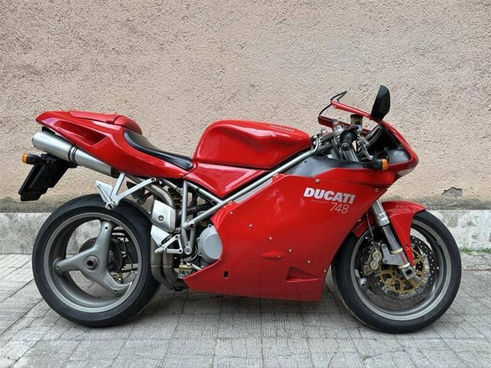 Ducati 748 Biposto (1998 - 03)