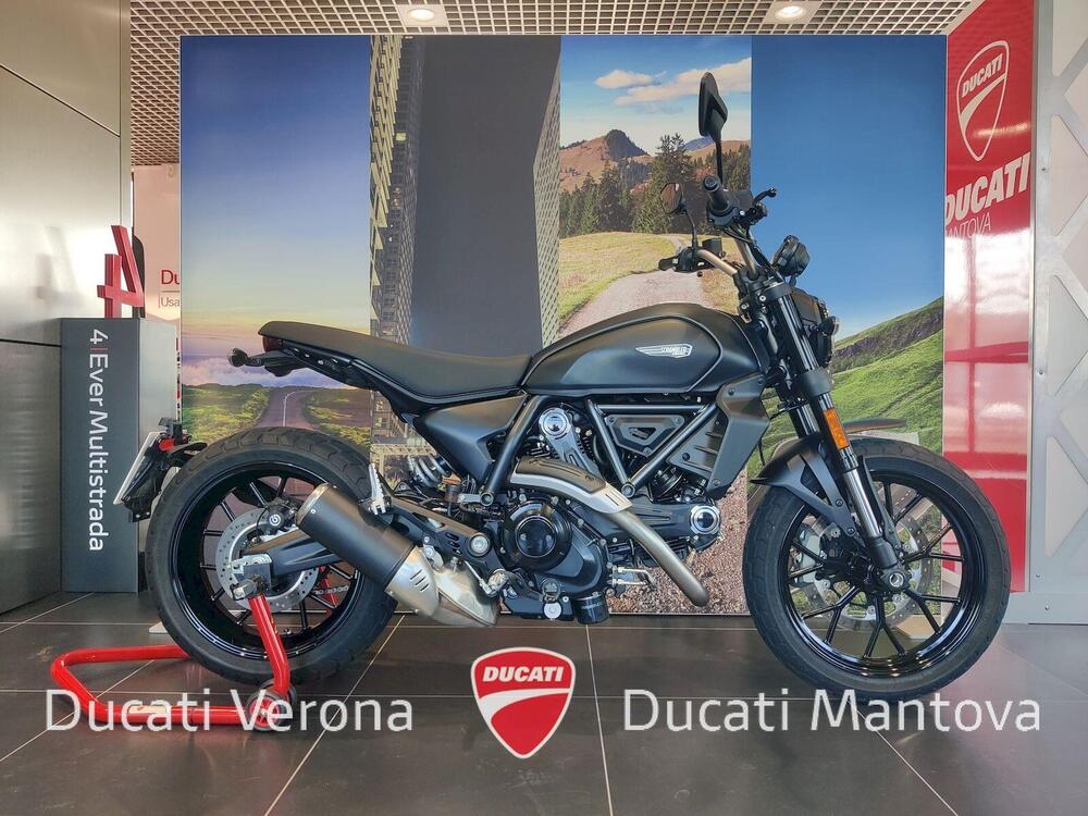 Ducati Scrambler 800 Icon Dark (2025 - 26)
