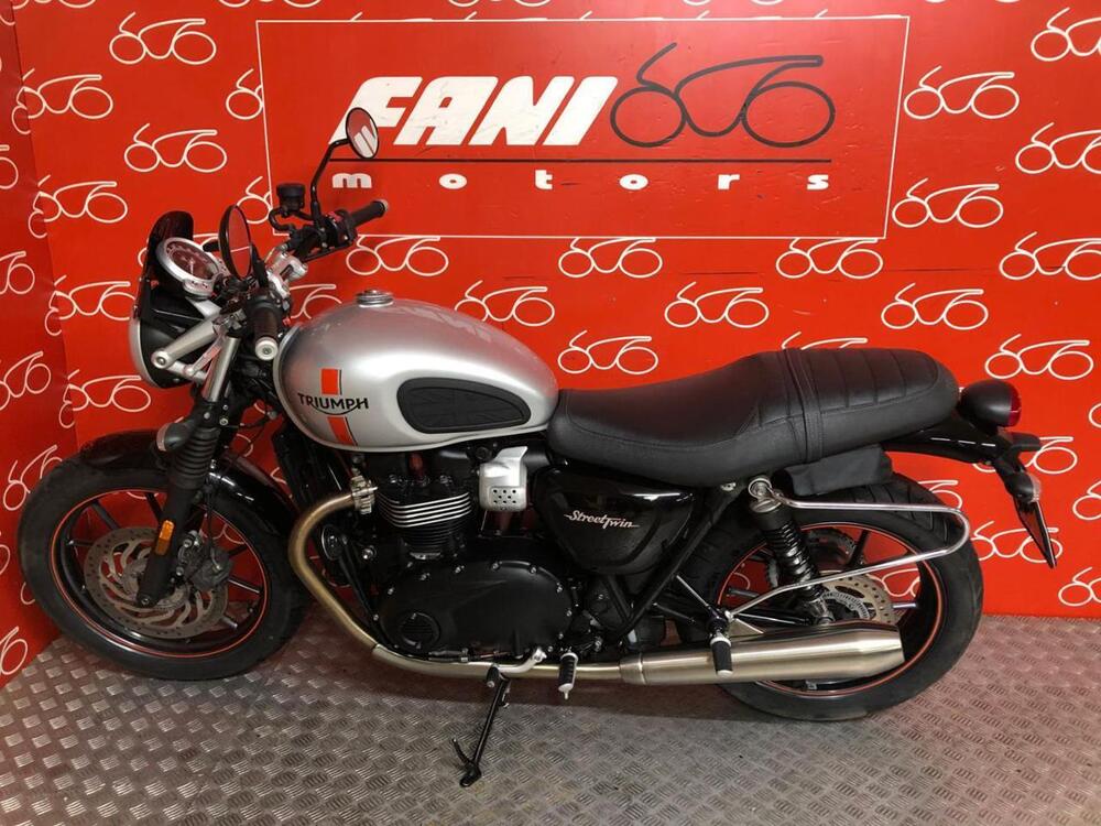 Triumph Street Twin 900 (2016) (3)