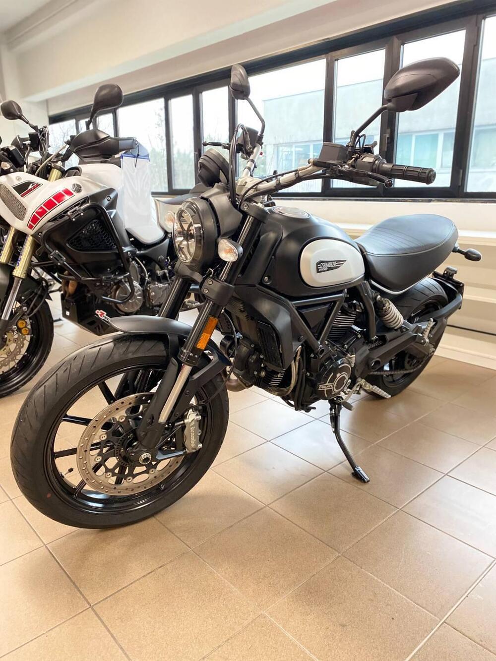Ducati Scrambler 800 Icon Dark (2021 - 22) (7)
