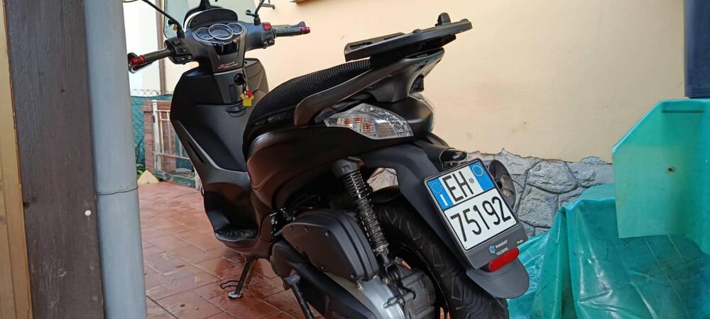 Piaggio Beverly 350 SportTouring ie ABS (2011 - 17) (7)