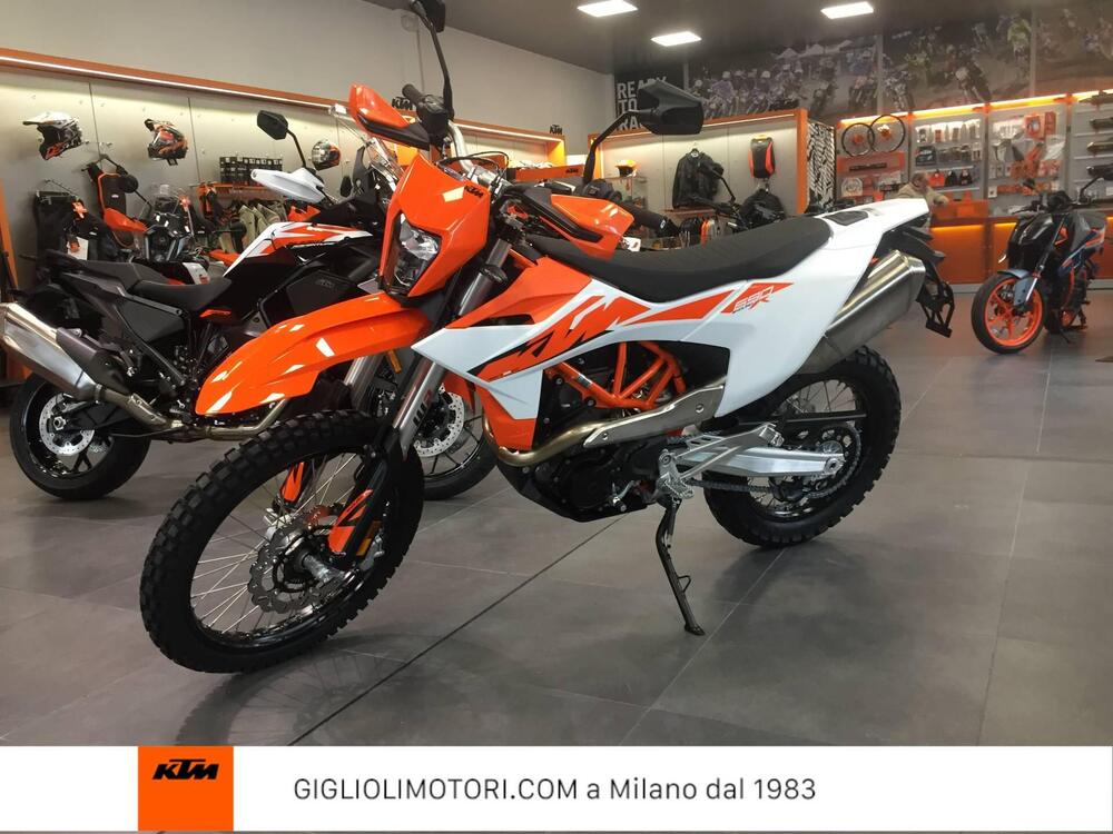 KTM 690 Enduro R (2026) (2)