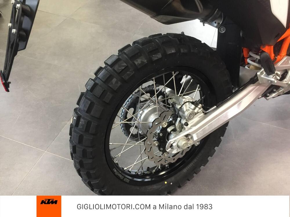 KTM 690 Enduro R (2026) (6)