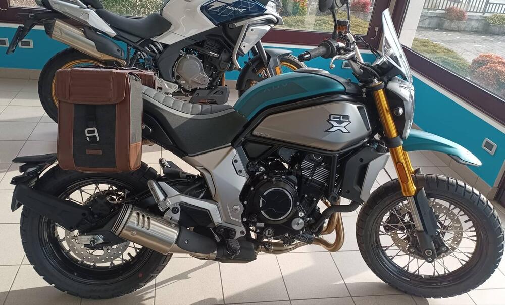 CFMOTO 700CL-X Adventure (2023 - 26) (3)