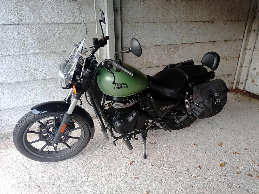 Royal Enfield Meteor 350 (2021 - 26) (2)