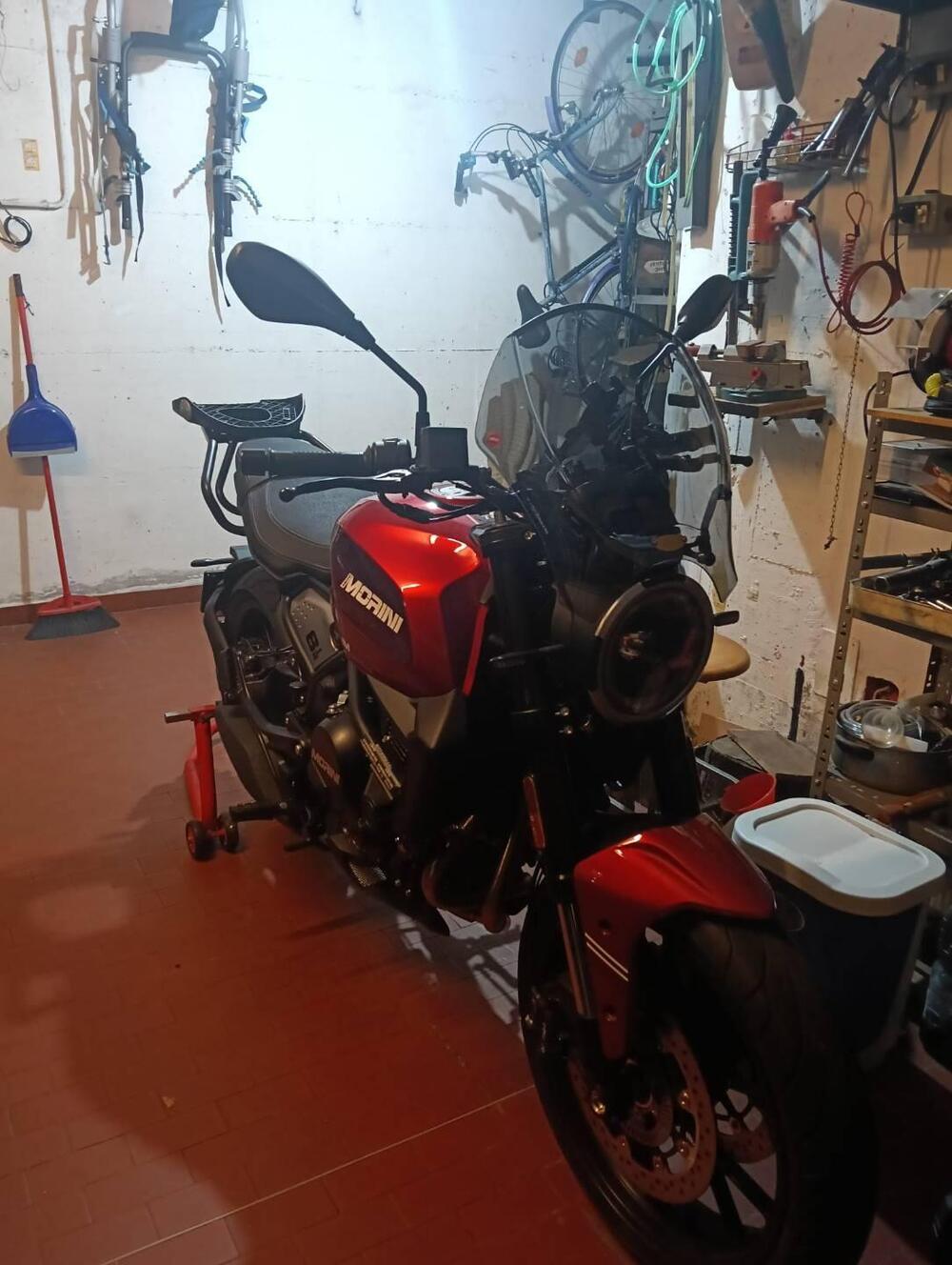 Moto Morini SEIEMMEZZO STR (2022 - 26) (4)