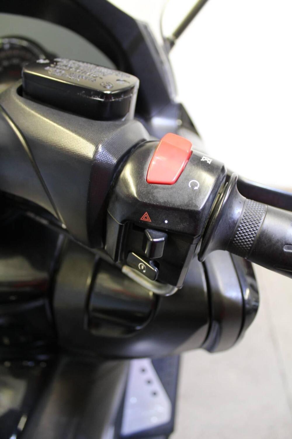 Yamaha T-Max 500 (2008 - 12) (11)