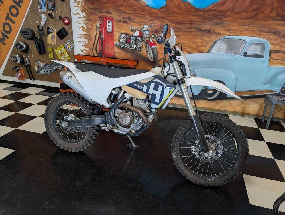 Husqvarna FE 350 (2018) (2)
