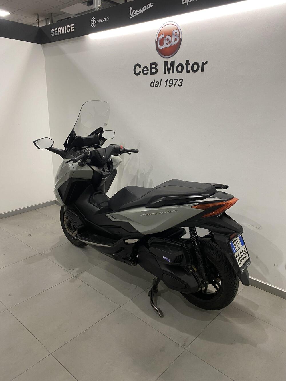 Honda Forza 350 (2022 - 24) (4)