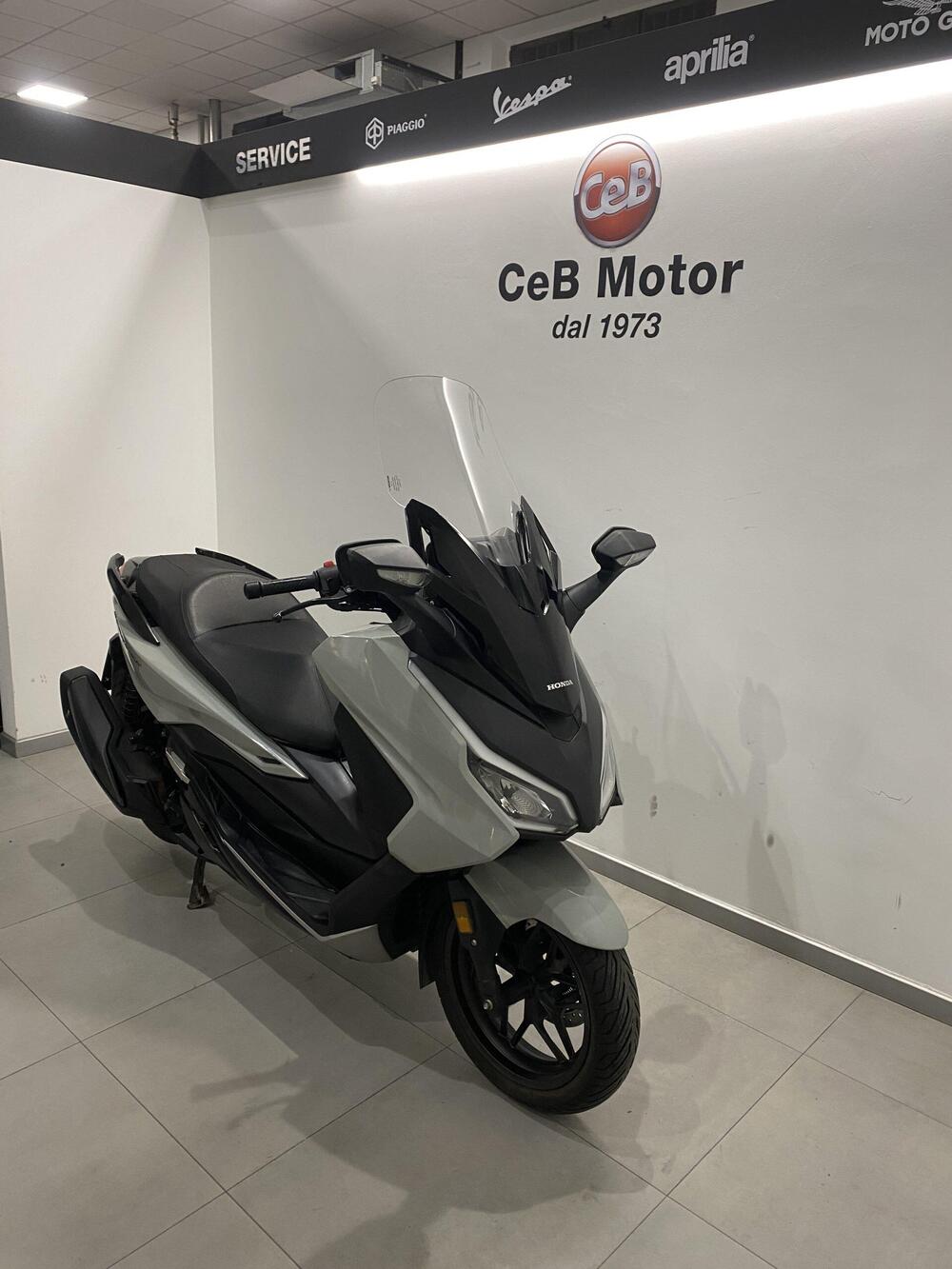 Honda Forza 350 (2022 - 24) (7)