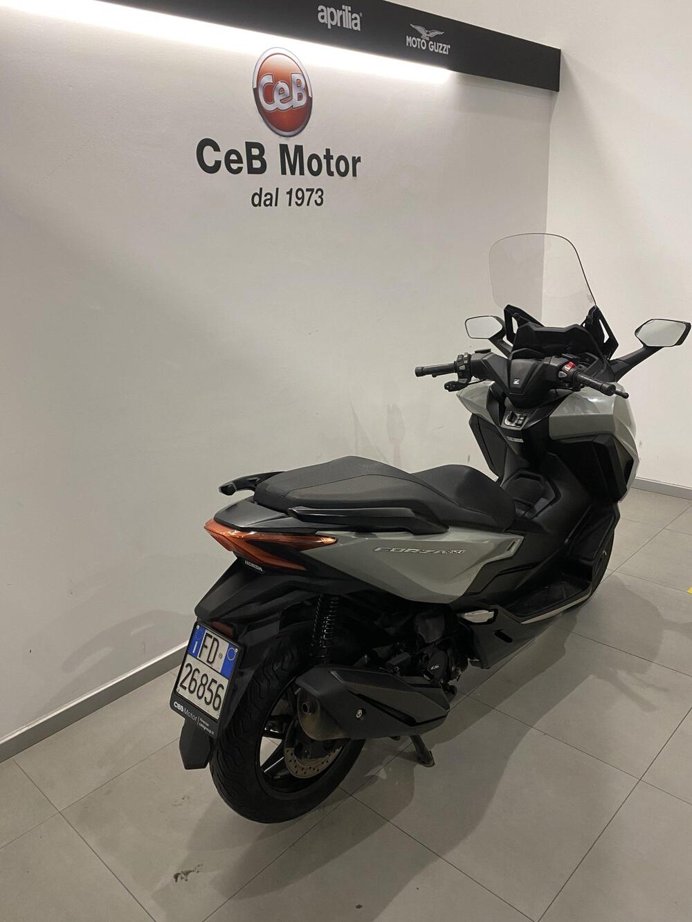 Honda Forza 350 (2022 - 24) (8)