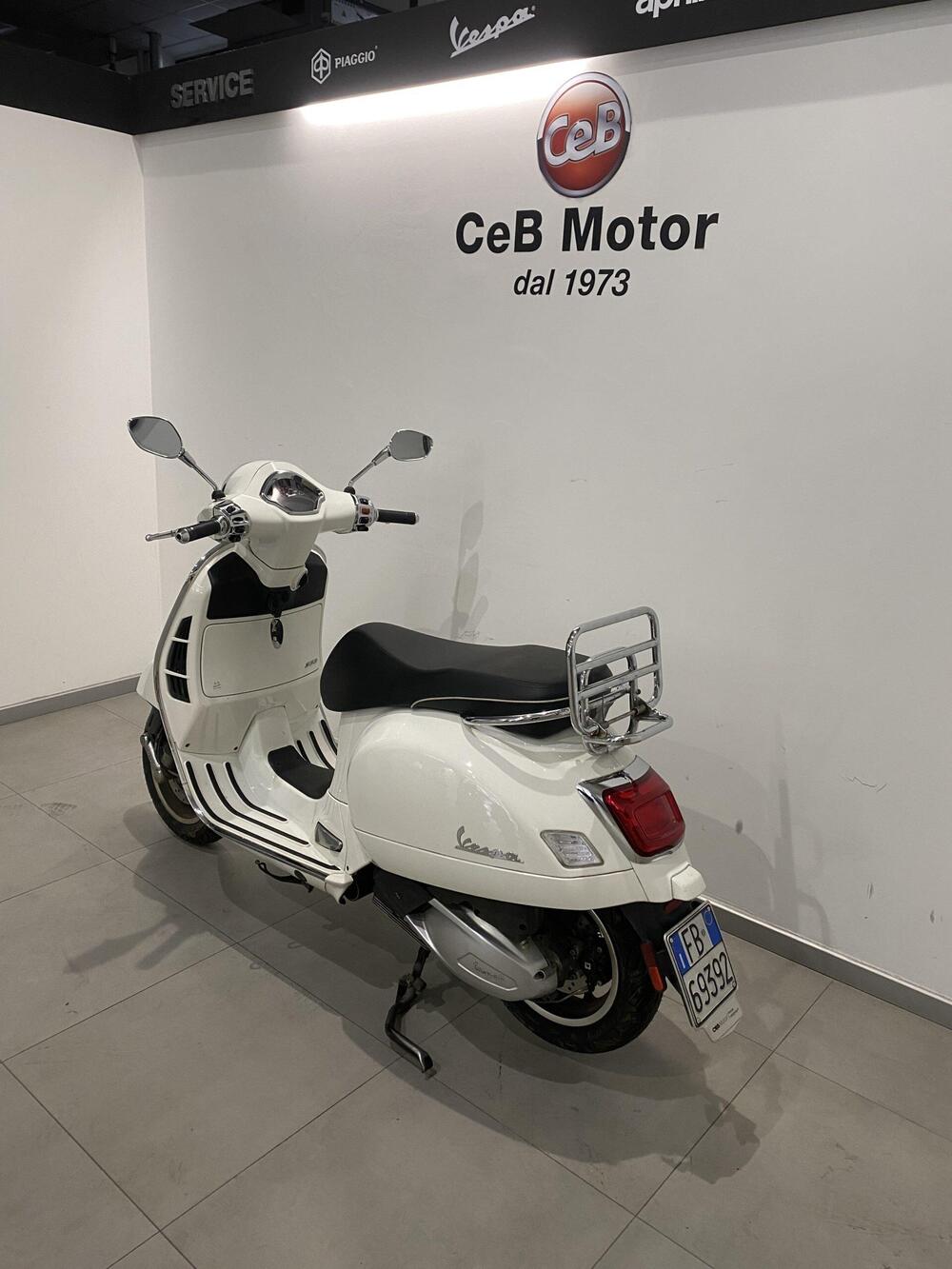 Vespa GTS 300 Super (2023 - 24) (4)