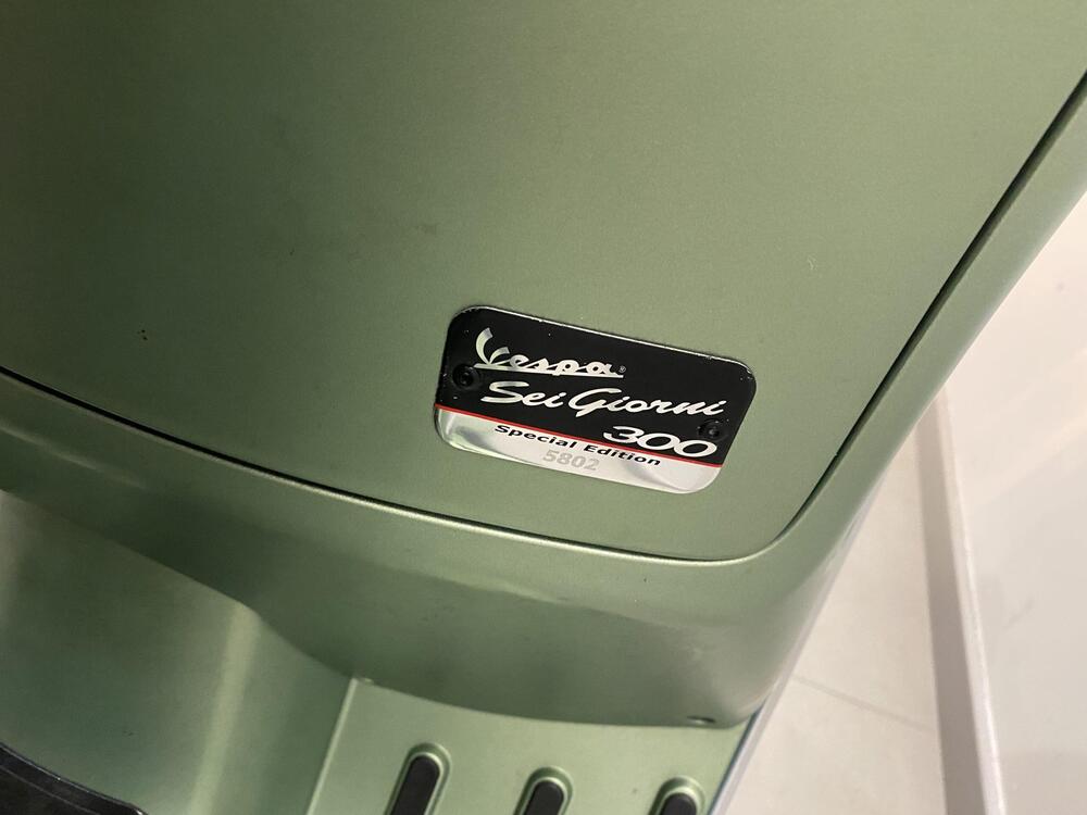 Vespa Sei Giorni 300 Hpe (2019) (3)