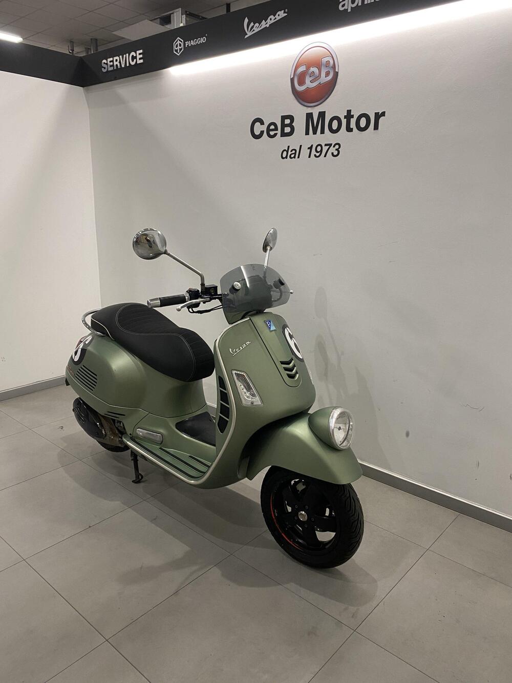 Vespa Sei Giorni 300 Hpe (2019) (8)
