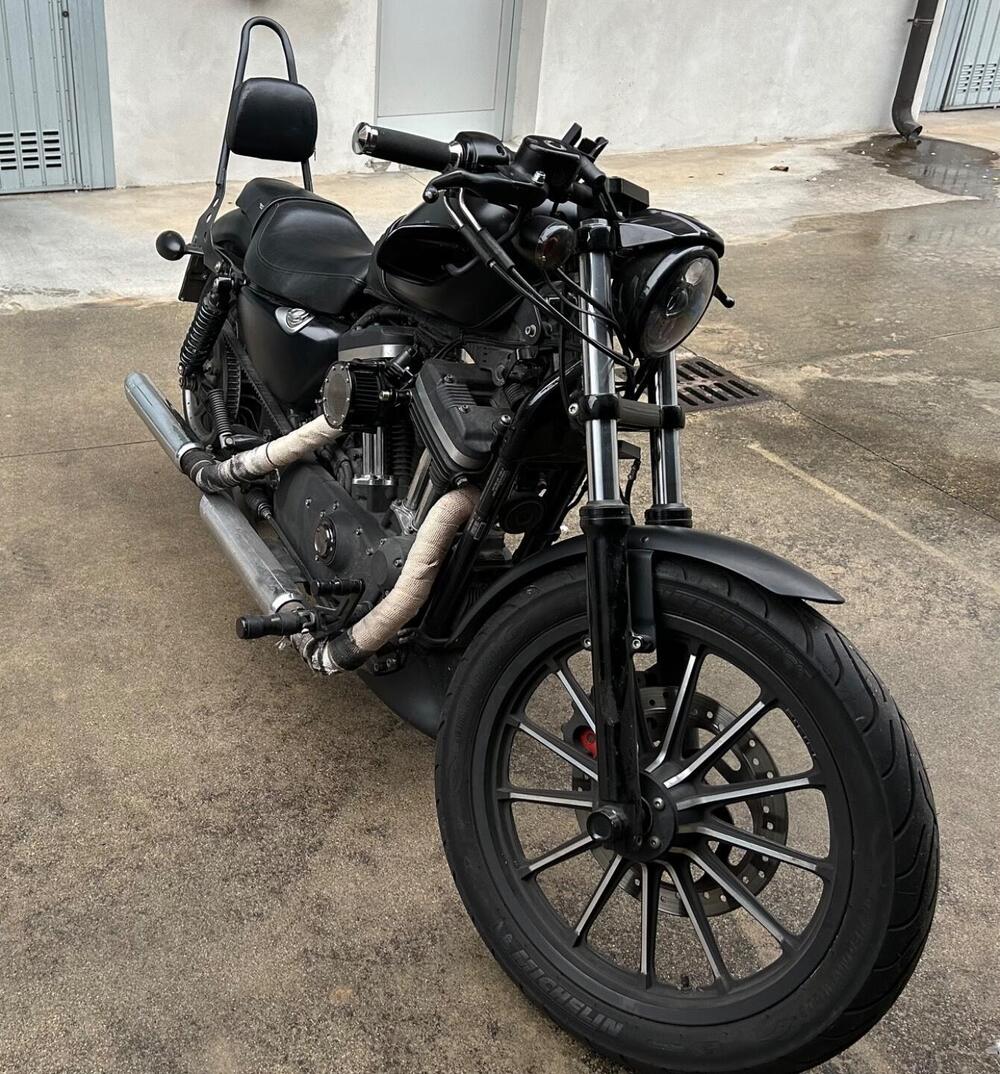 Harley-Davidson 883 Iron (2014 - 16) - XL 883N (3)