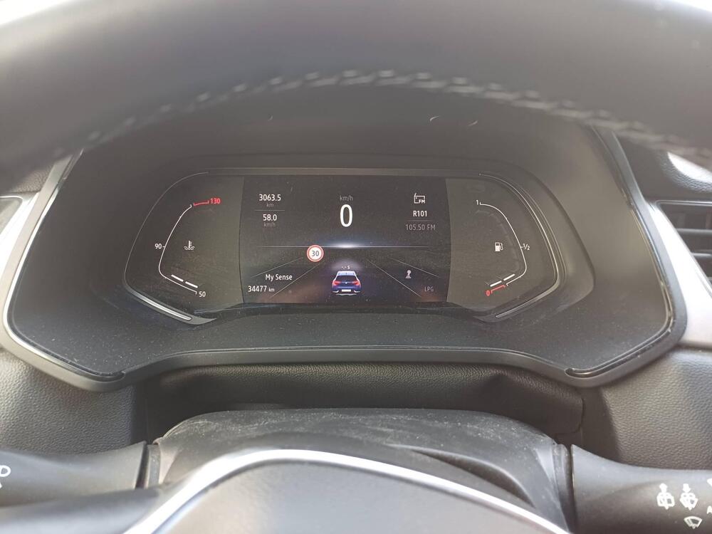 Renault Captur usata a Livorno (4)