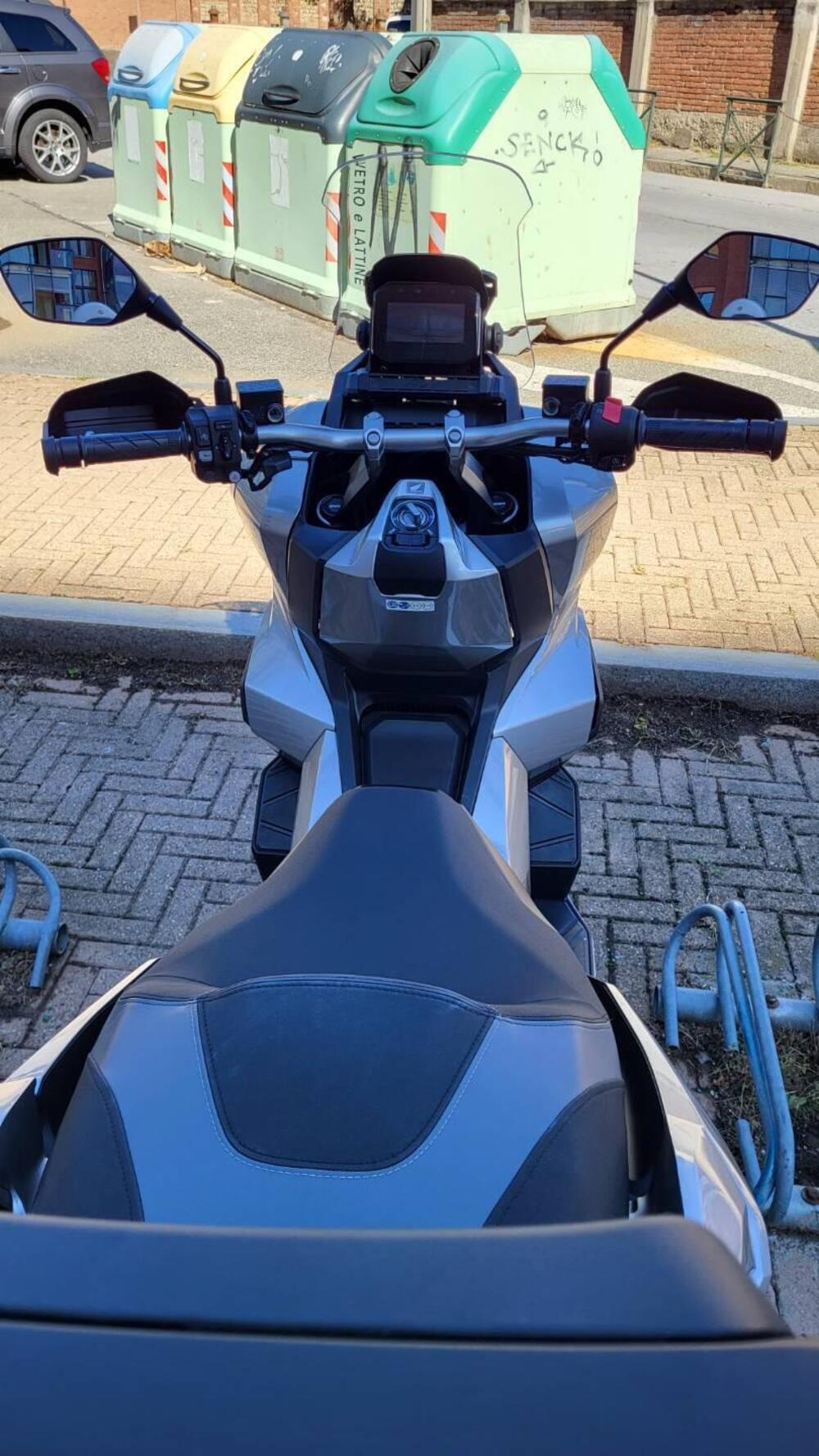 Honda ADV 350 (2022 - 24) (3)