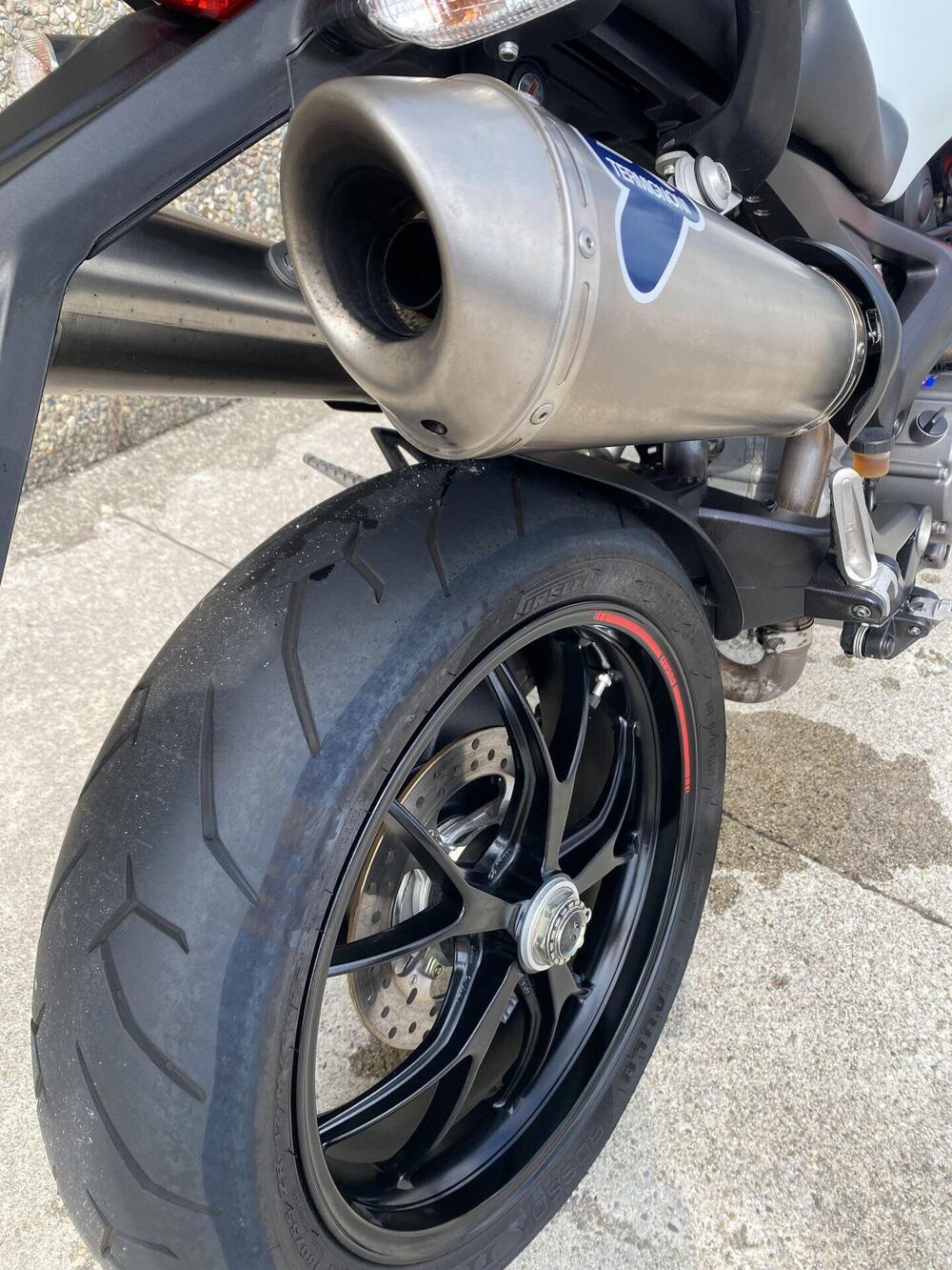 Ducati Monster 796 (2010 - 13) (6)