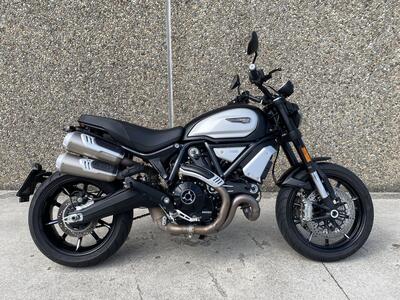 Ducati Scrambler 1100 Dark Pro (2020 - 24) usata