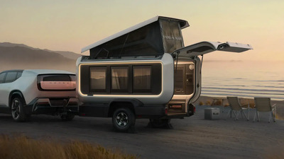 Honda Base Station: il rimorchio camper futuristico che puoi trainare con una CR‑V