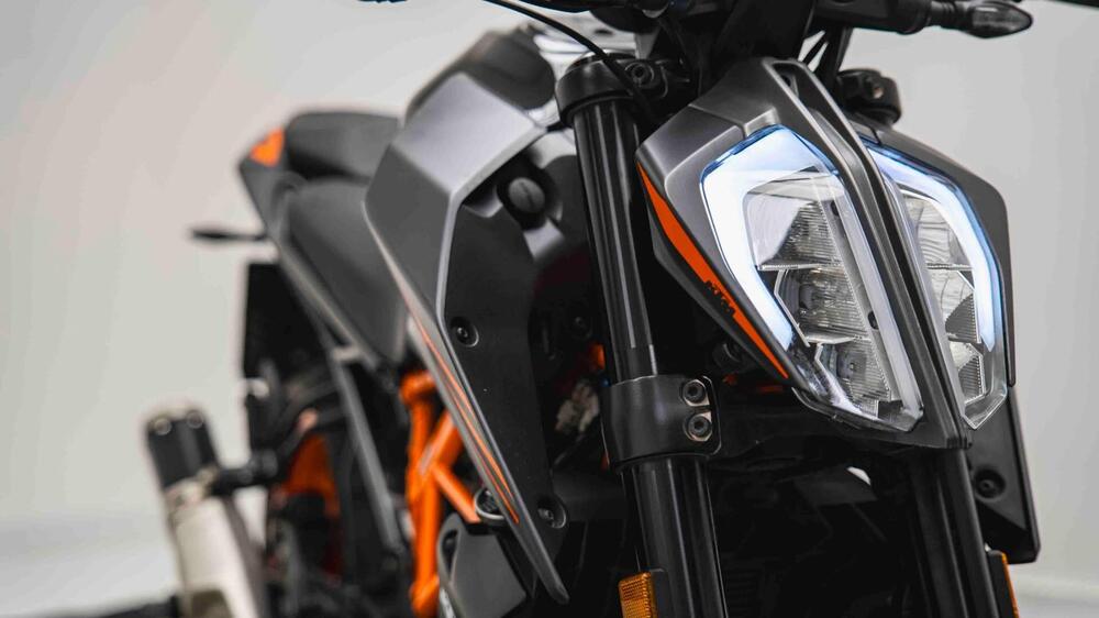 KTM 125 Duke (2024 - 25) (18)