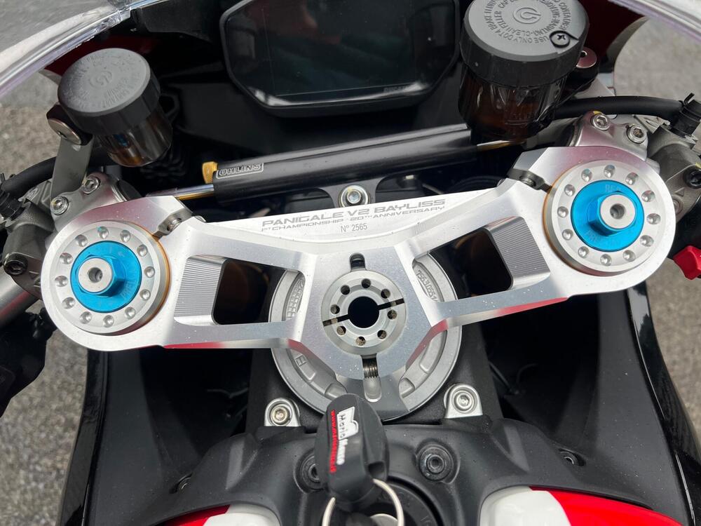 Ducati Panigale V2 Bayliss 1st Championship 20th Anniversary (2021 - 24) (10)