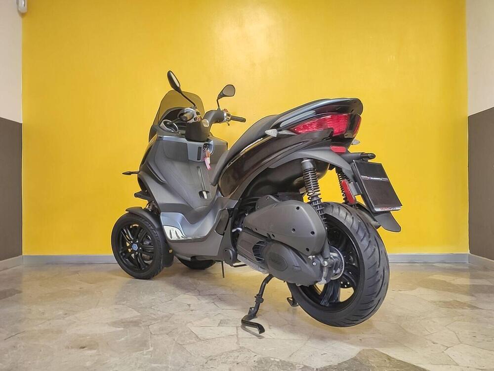 Piaggio MP3 300 ABS Hpe (2021 - 24) (4)