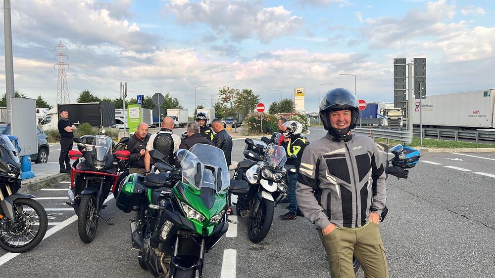 Kawasaki Versys 1000 SE (2021 - 24) (2)