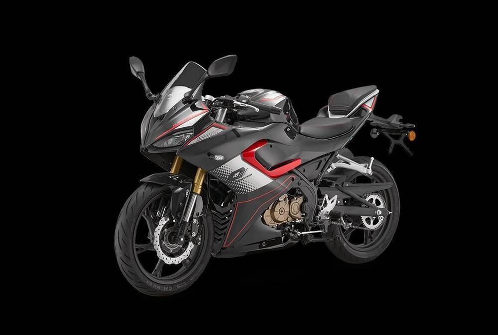 QJ Motor SRK 125 R (2025 - 26)