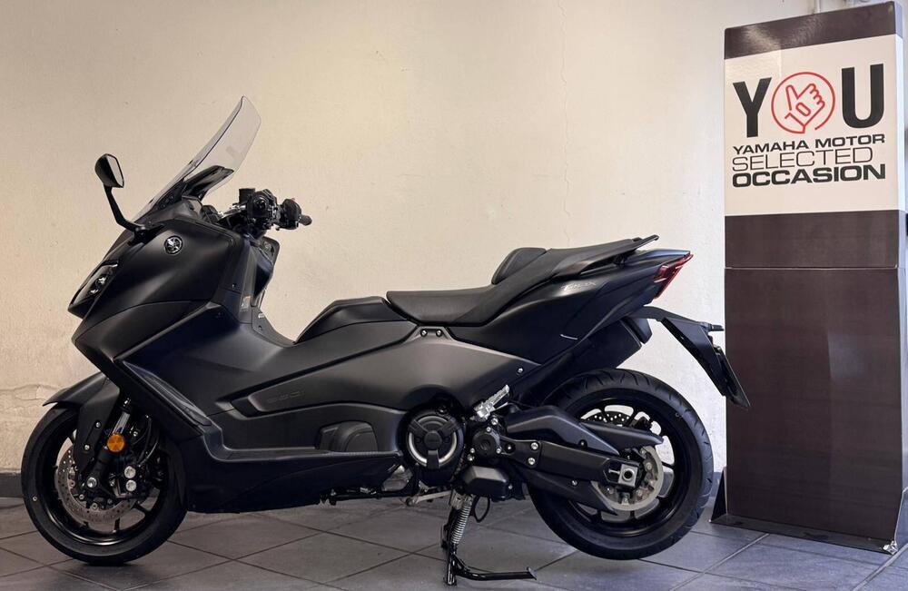Yamaha T-Max 560 (2022 - 24) (3)