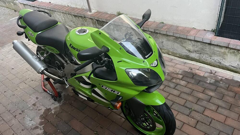 Kawasaki Ninja 636 ZX-6R (2002 - 03) (5)