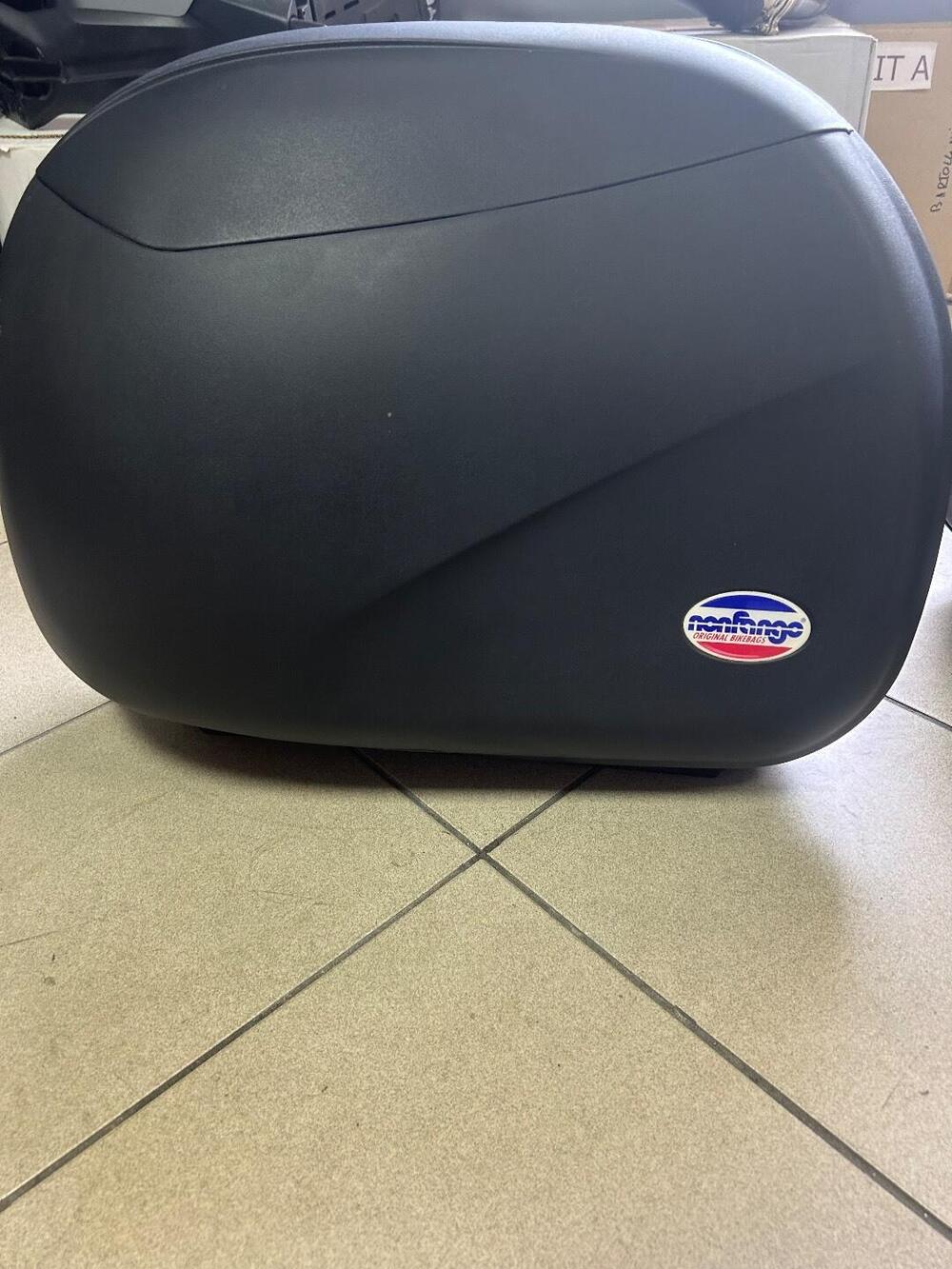 Valigie per moto complete di staffe Nonfango (3)