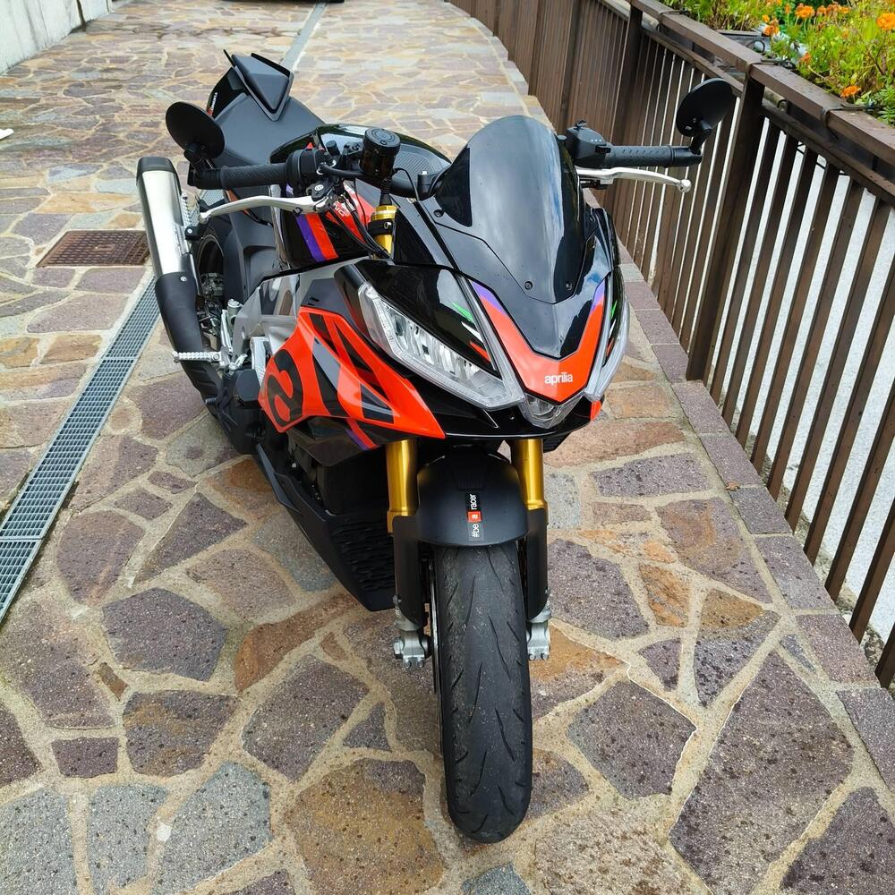 Aprilia Tuono V4 Factory (2021 - 24) (10)