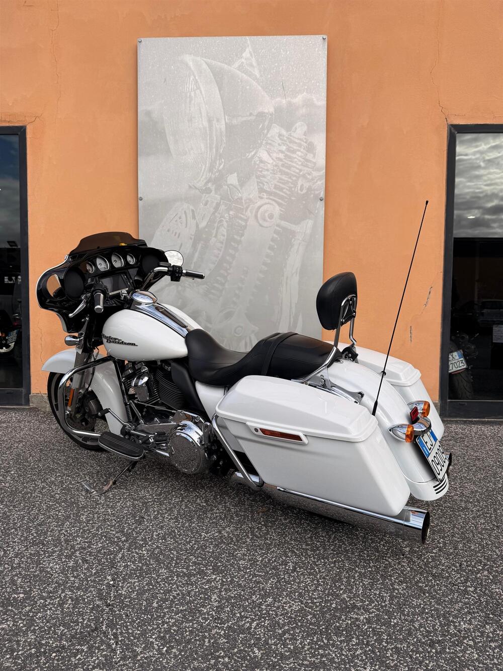 Harley-Davidson 107 Street Glide Special (2017 - 19) - FLHXS (6)