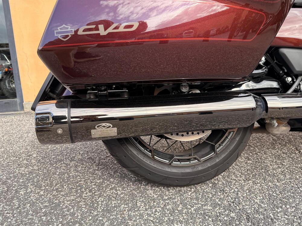 Harley-Davidson CVO Street Glide (2024) (3)