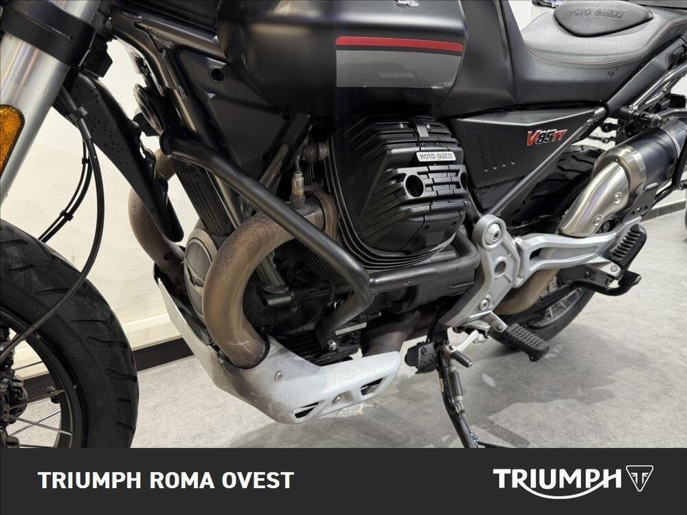 Moto Guzzi V85 TT (2021 - 23) (14)