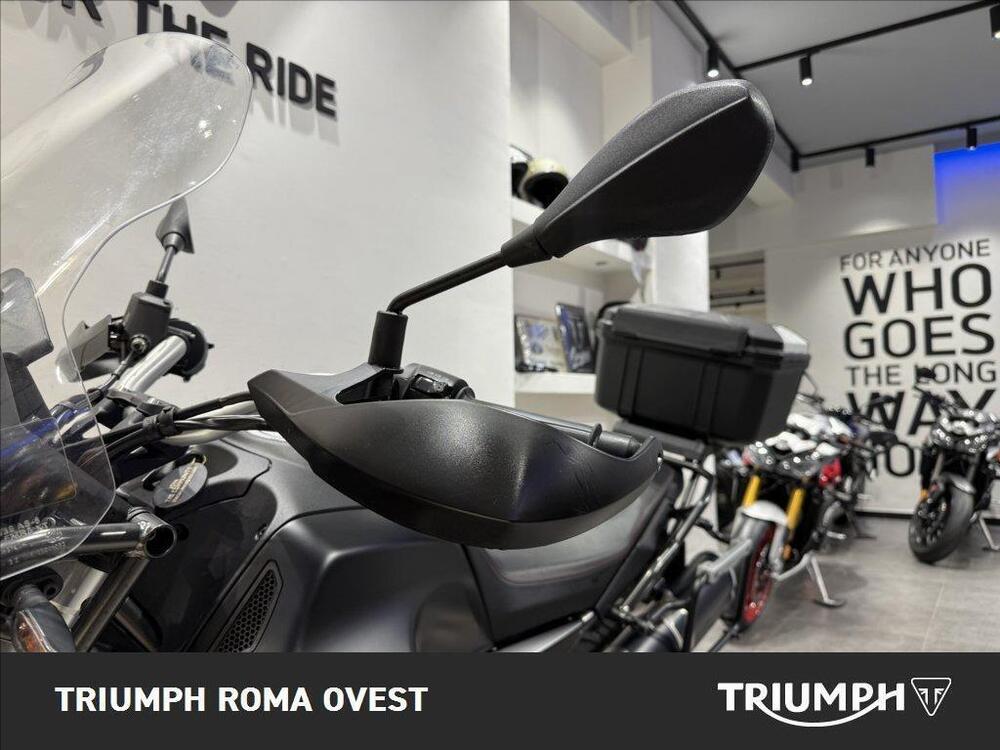 Moto Guzzi V85 TT (2021 - 23) (15)
