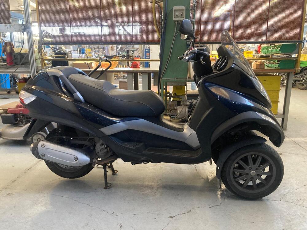 Piaggio MP3 250 i.e. (3)