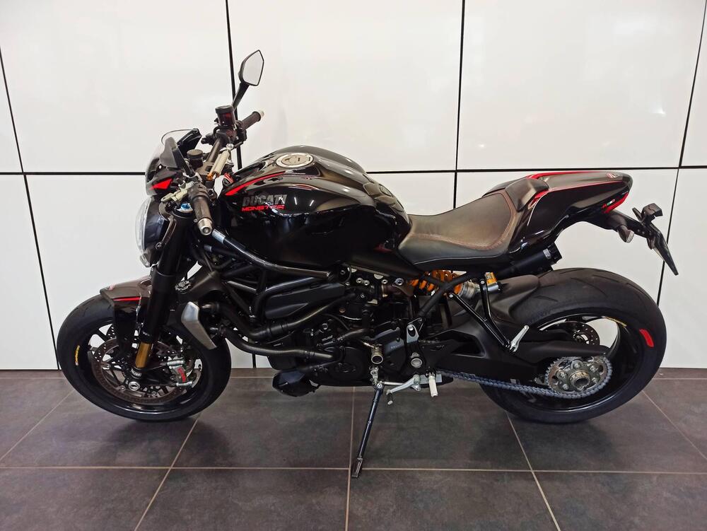 Ducati Monster 1200 R (2016 - 19) (8)