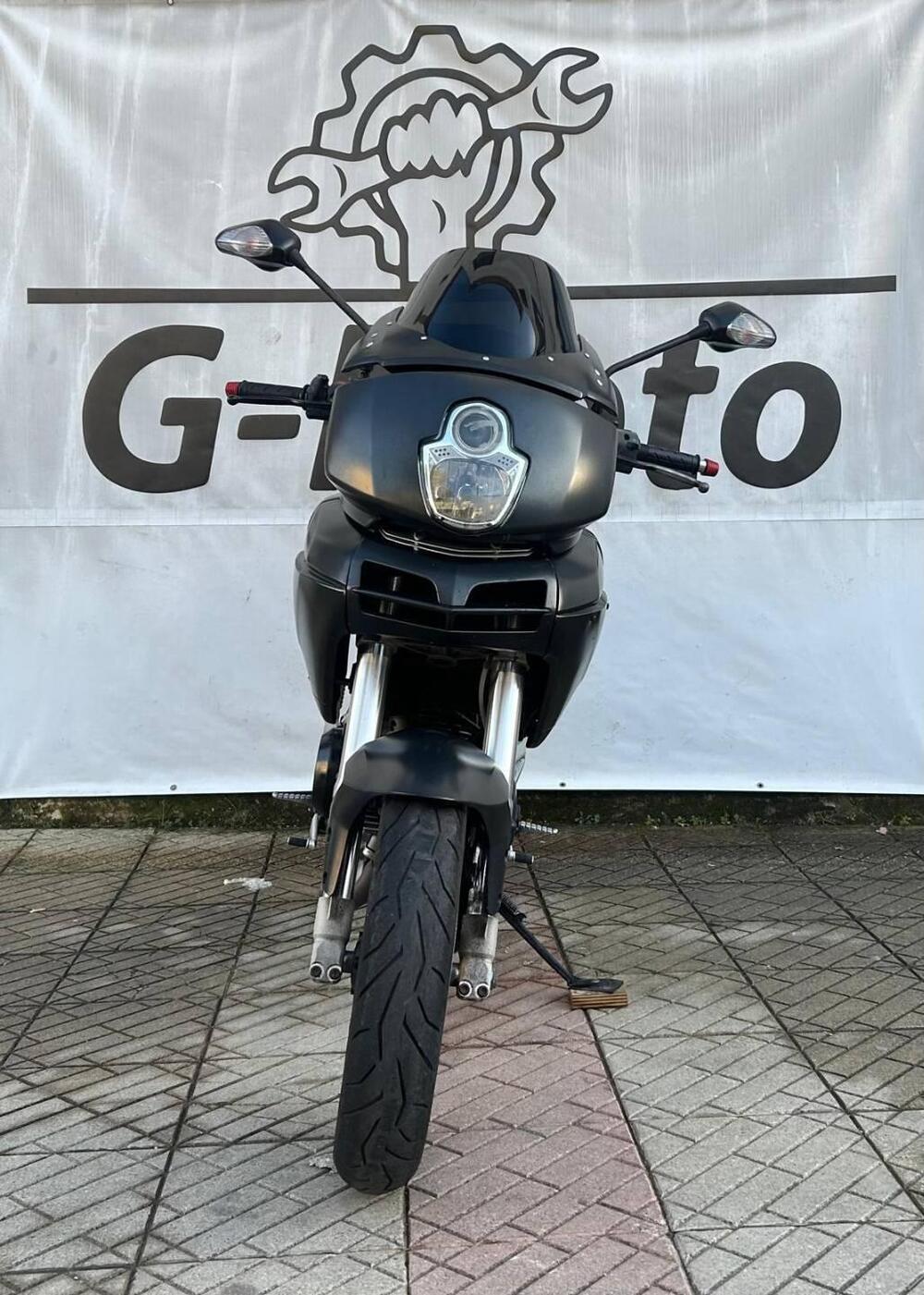 Ducati Monster 620 Dark (2003 - 06) (3)